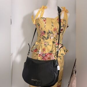 Salvatore Ferragamo body bag in Black